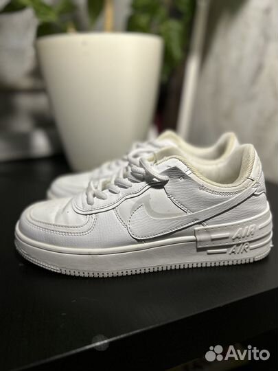 Кроссовки nike б/у
