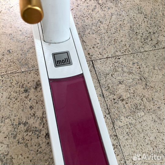 Растущая парта moll