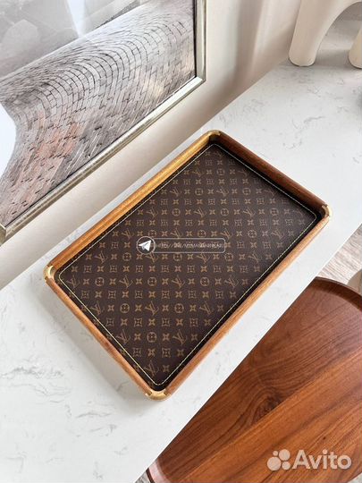 Деревянные подносы Louis Vuitton