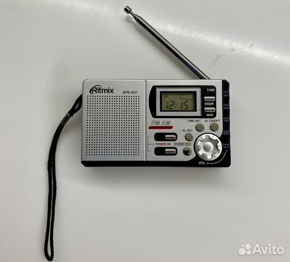 Радиоприемник карманный ritmix RPR-3021