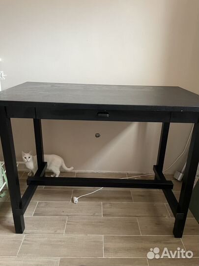 Стол IKEA