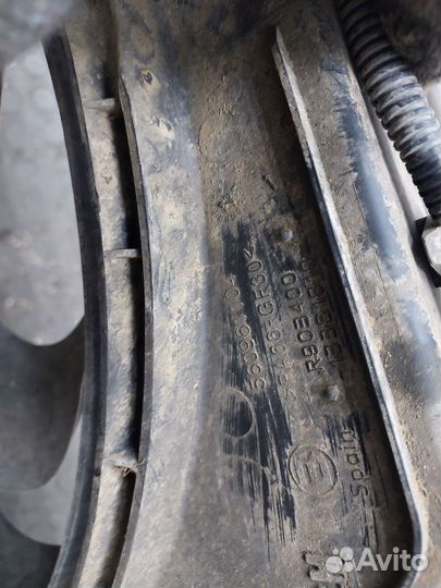 Вентилятор радиатора Opel Meriva 2010, 2013