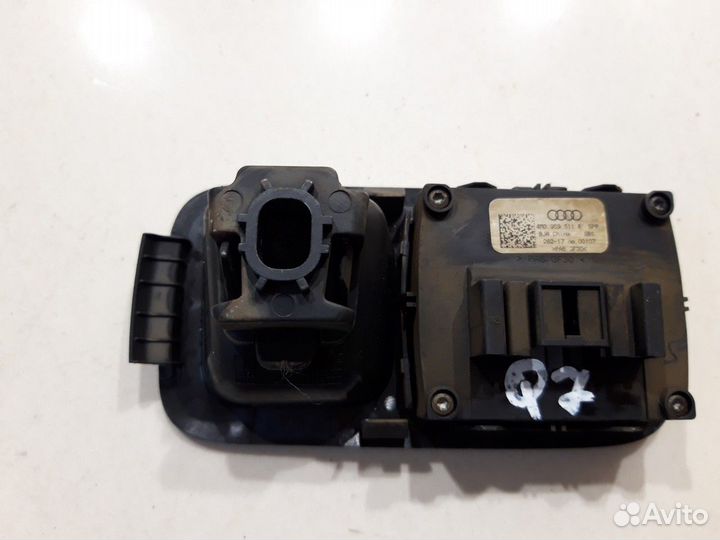 Кнопка управления подвеской (Audi Q5 Sportback FY)