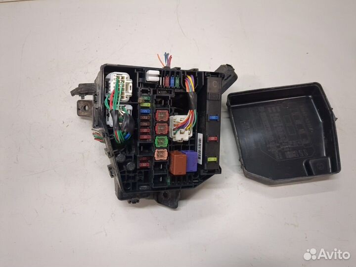 Блок предохранителей Toyota Yaris, 2008