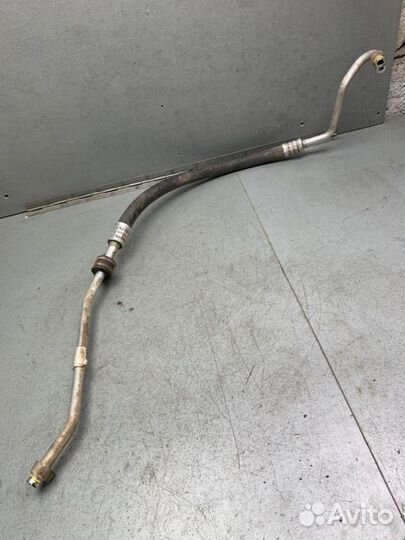 Трубка кондиционера Mitsubishi Carisma седан 1.6