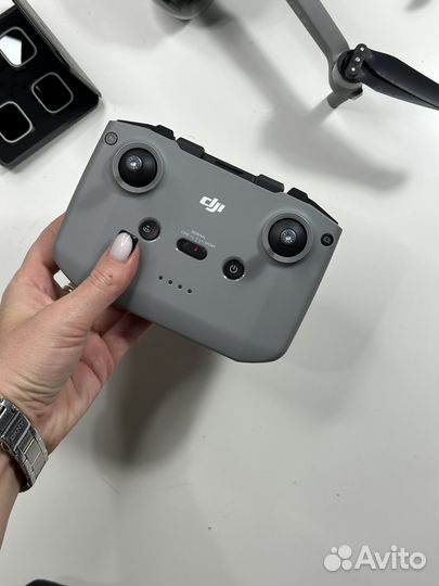 Квадрокоптер dji мавик