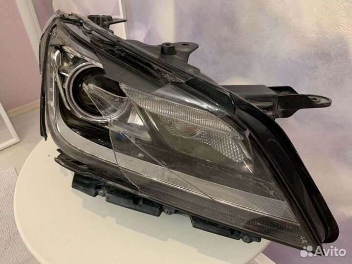 Фара правая с блоком Hyundai Genesis G80