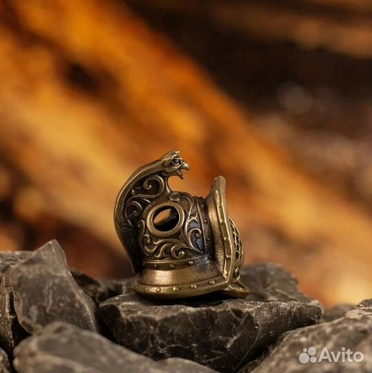Бусина Темляк Брелок Шлем Гладиатор Максимус Рим