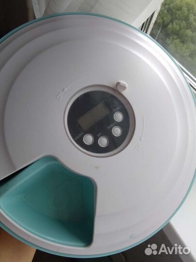 Автоматическая кормушка