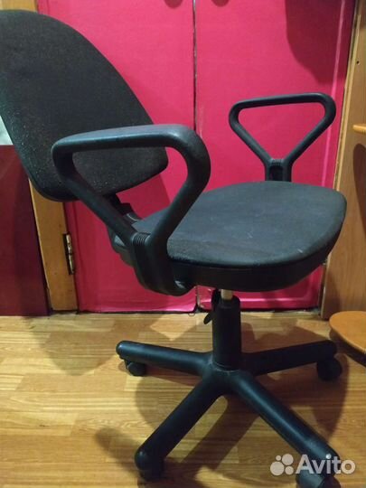 Компьютерное кресло