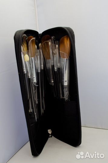 Набор кистей для макияжа