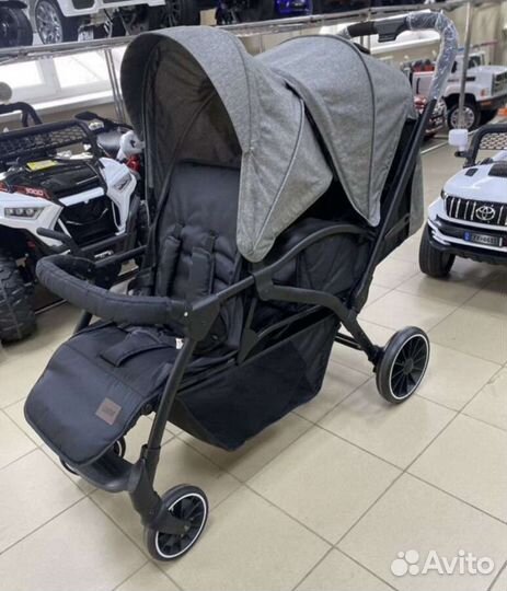 Коляска для двойни или погодок (слитный паровоз)