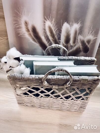 Подставка для книг