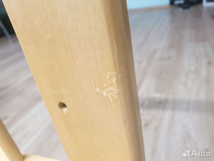 Детская кроватка с маятником