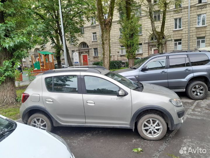 Renault Sandero Stepway 1.6 МТ, 2017, 93 000 км