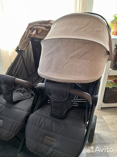 Коляска для погодок двойни