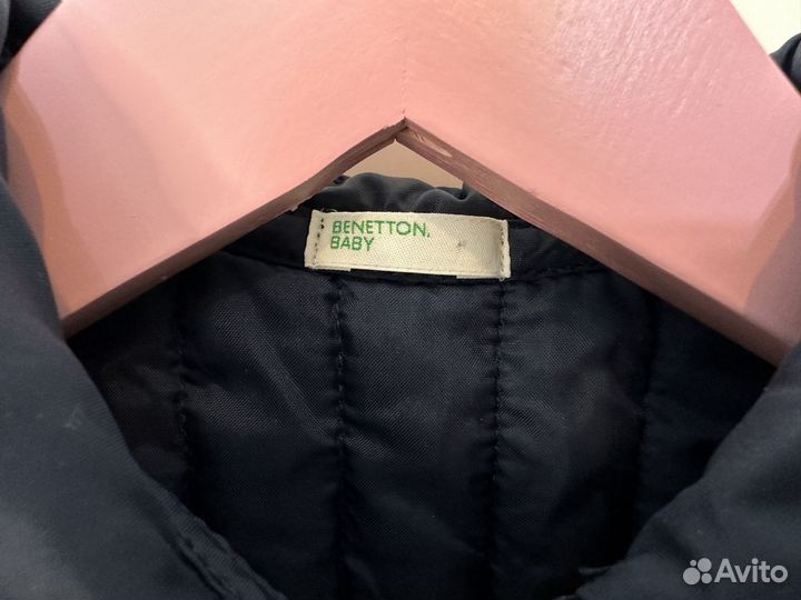 Куртка Benetton на весну 68р