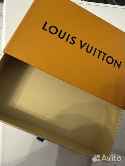 Коробка louis vuitton