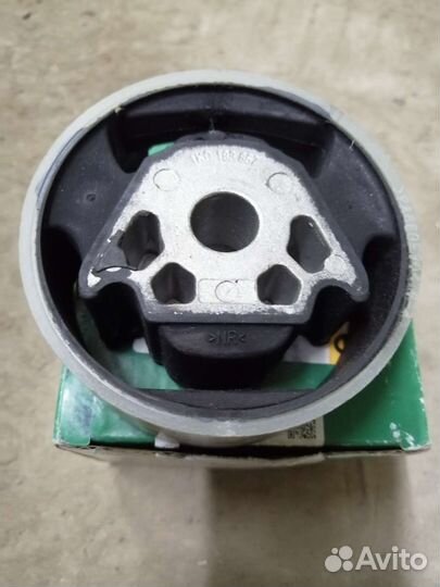 Опора двигателя (подушка) шкода октавия а5