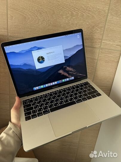 Apple macbook pro 13 2017