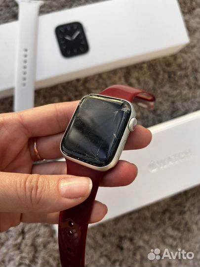 Часы apple watch 44 mm с коробкой и ремешками