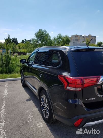 Mitsubishi Outlander 2.0 CVT, 2016, 202 000 км