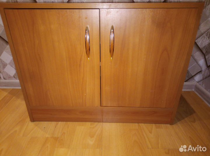 Обувница бу