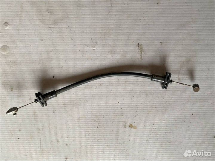 Трос открывания задней двери Ford Focus