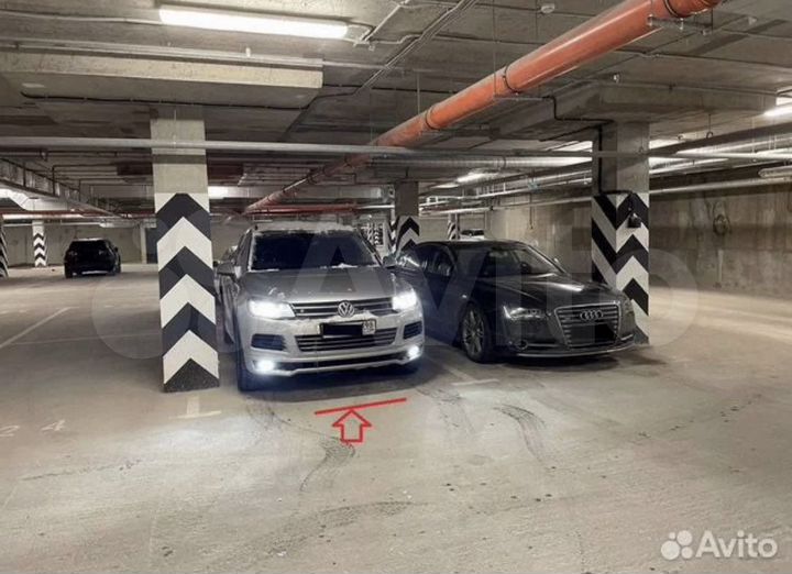 Машиноместо, 14 м²