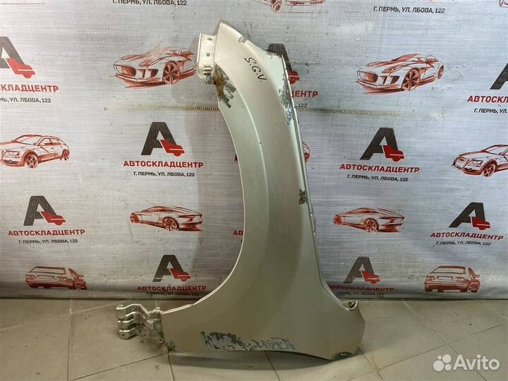 Крыло переднее левое Suzuki Grand Vitara