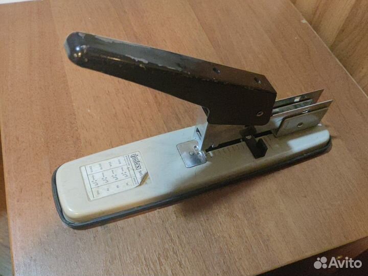 Степлер мощный до 100 листов