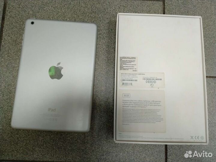 Apple iPad mini 16Gb Wi-Fi White (md531rs/A)