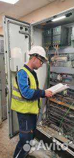 Электромонтажник Вахта