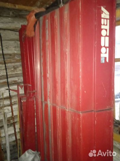 Лодка с мотором