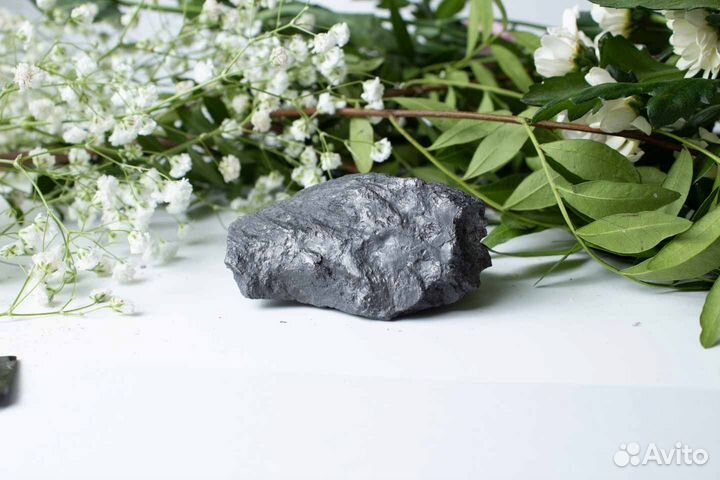 Коллекционный минерал Графит в подарок художнику