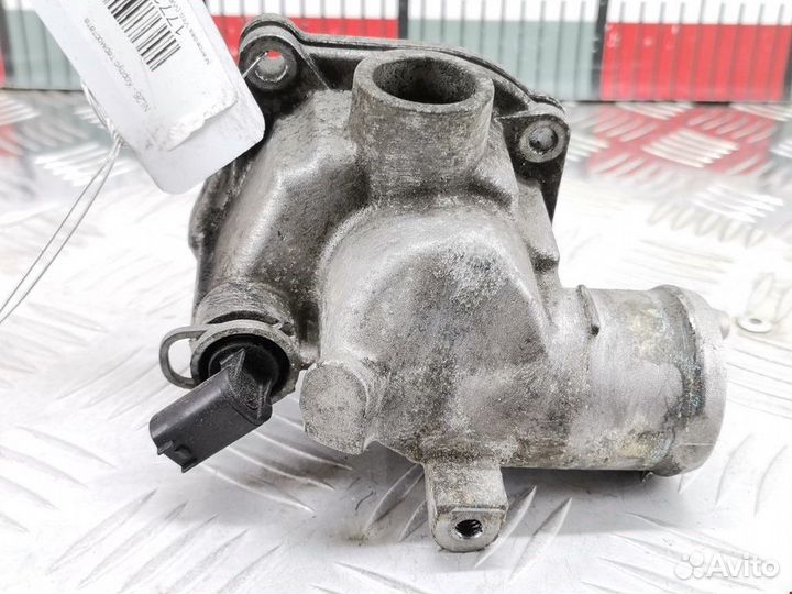 Корпус термостата Mercedes-Benz Vito W639 2006