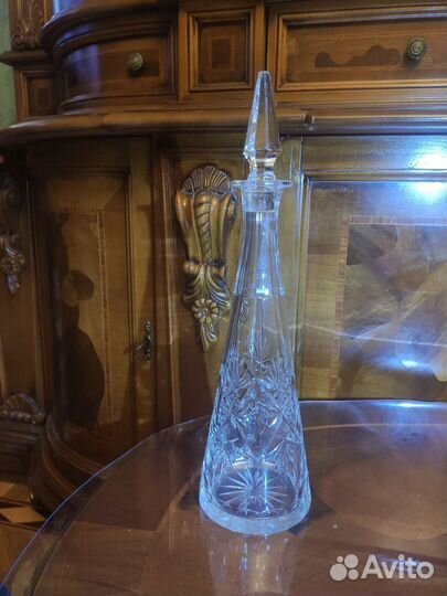 Графин хрустальный
