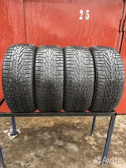 Nokian Tyres Hakkapeliitta 7 235/55 R17 103T