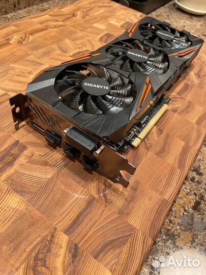 Видеокарта Gigabate 1070 Ti Gaming 8 GB