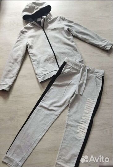 Комплект спортивный на девочку 146-152р