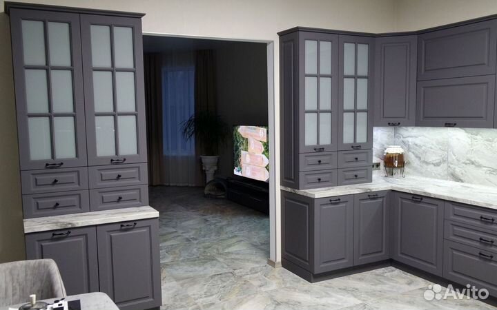 Кухонный гарнитур 