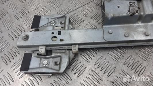 Стеклоподъемник передний левый mercedes benz sprin