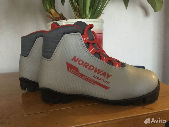Лыжные ботинки nordway 33разм, NNN