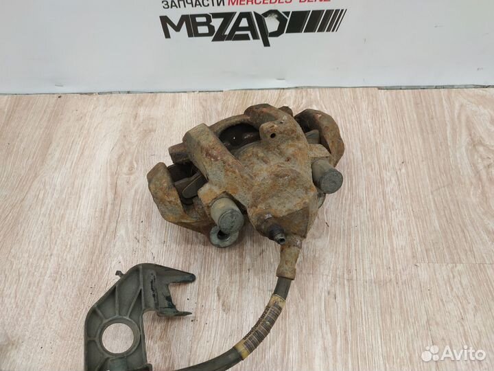 Суппорт задний левый Mercedes w164 w251 ML R