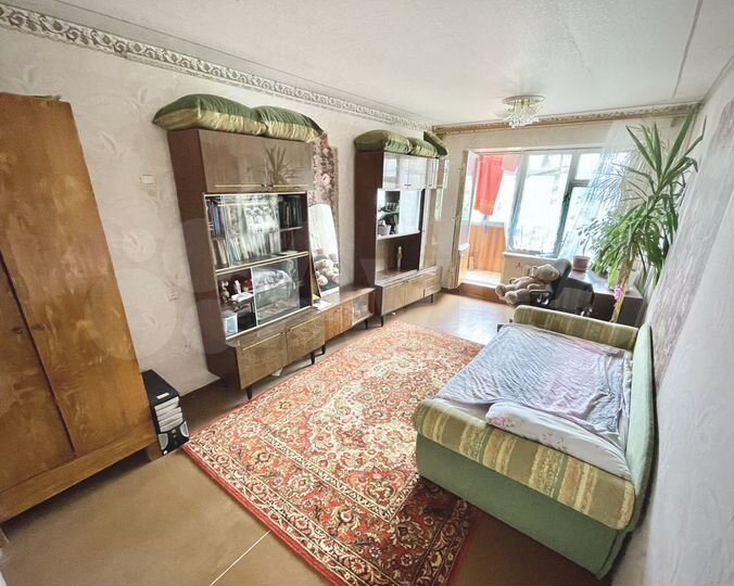 2-к. квартира, 52 м², 3/5 эт.