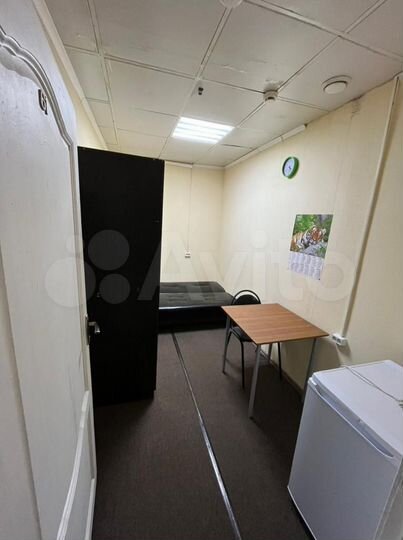 Комната 8 м² в 2-к., 2/4 эт.