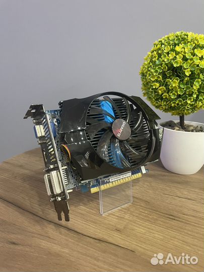 Gigabyte Geforce GT 740 OC 2 Gb