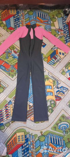 Термокомбинезон для фигурного катания.134 размер