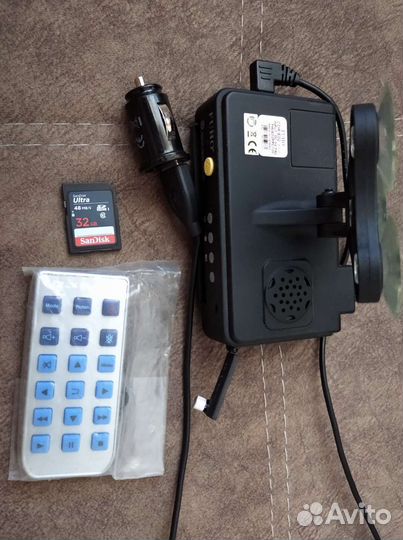 Автомобильный видеорегистратор fuho CDR-E02