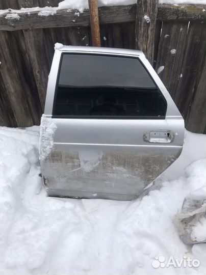 Дверь ваз приора